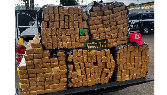  Polícia Militar apreende 200 quilos de maconha em rodovia de Francisco Beltrão